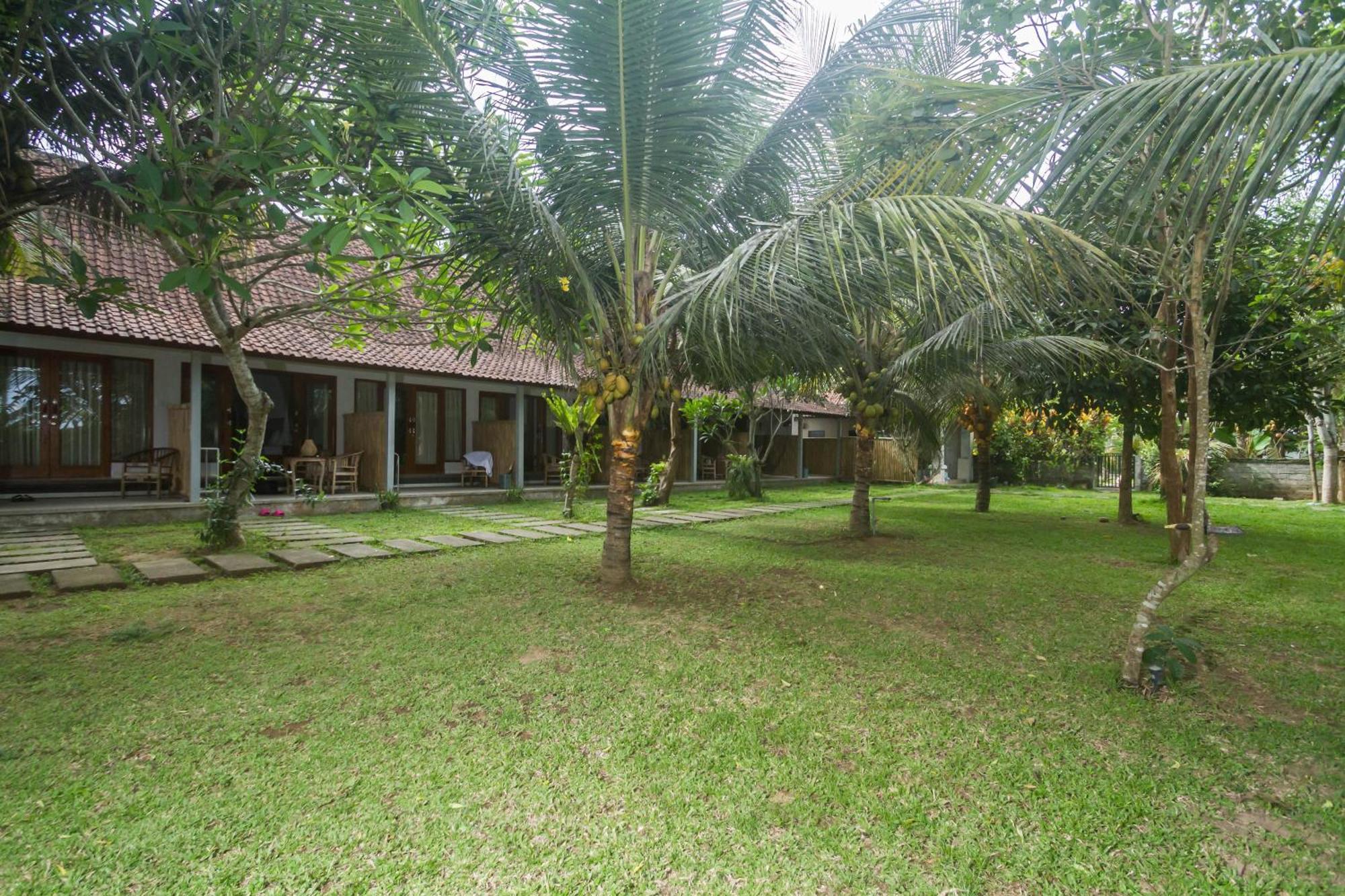 Parthi Puri Ubud Hotel Exterior photo